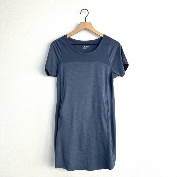 Columbia Womens Place to Place II Dress Size Small Blue Short Sleeve Lightweight - Picture 2 of 10